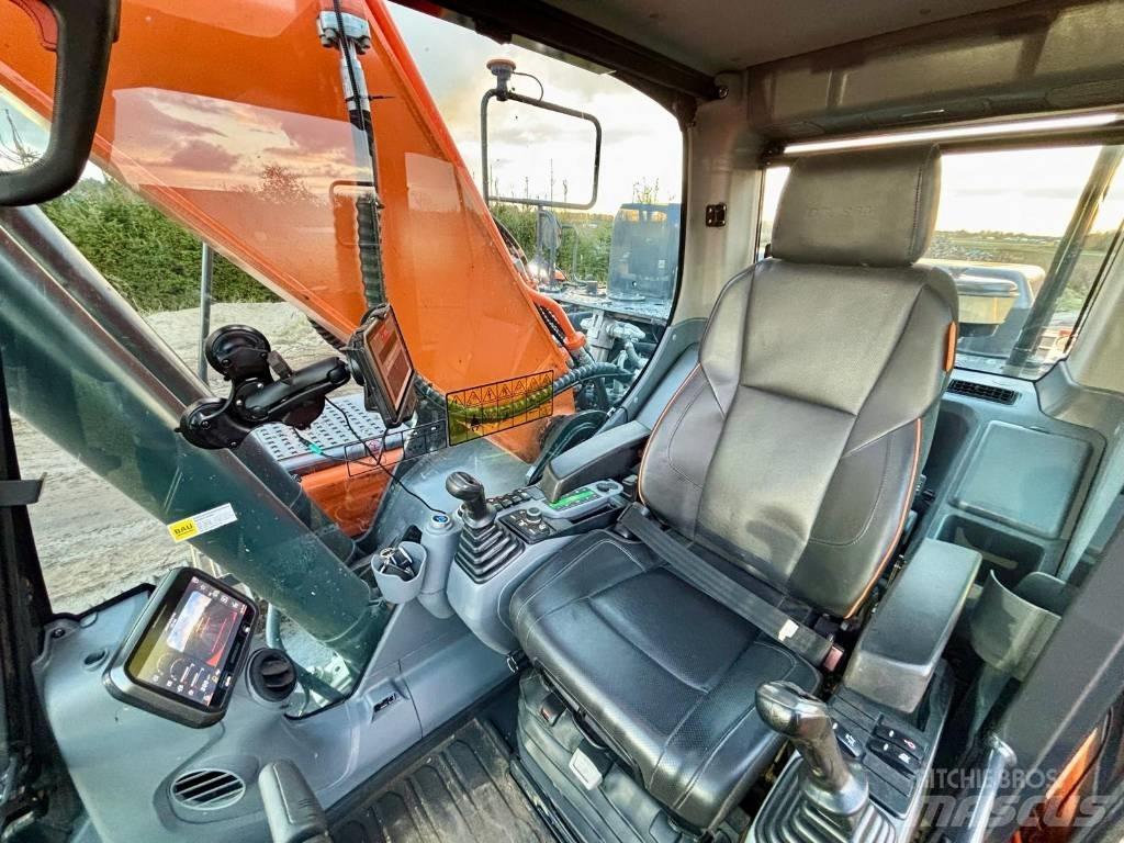 Doosan DX 255 Rupsgraafmachines