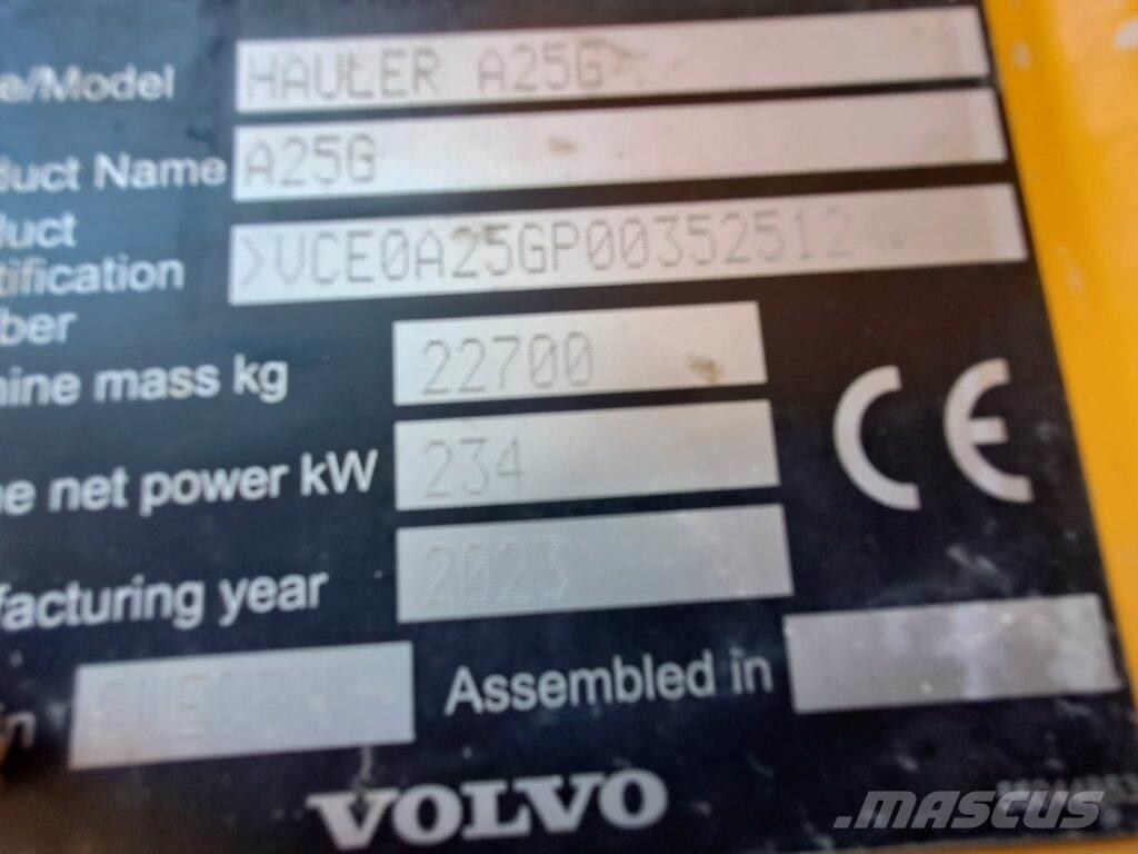 Volvo A25G Knik dumptrucks