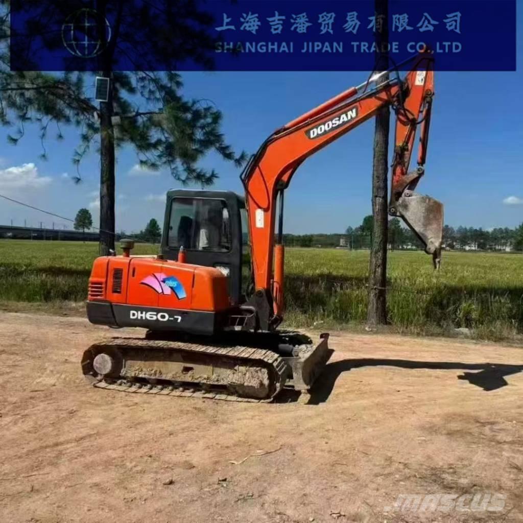 Doosan DH 60 Minigraafmachines < 7t