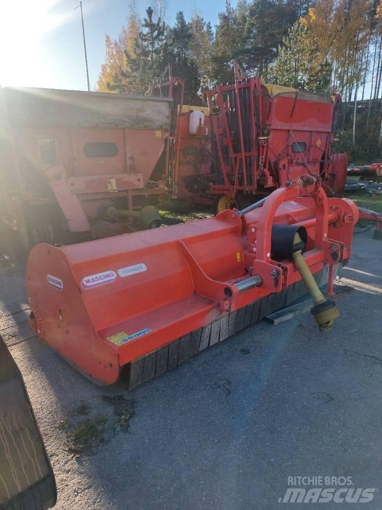 Maschio Tornado 280 Klepelmaaiers