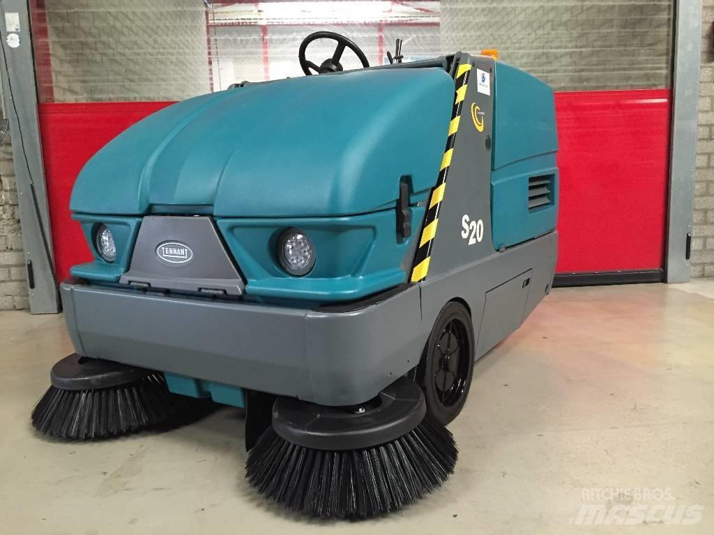Tennant S20 E Veegmachines