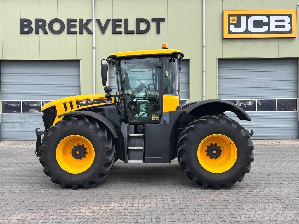 JCB Fastrac 4220 Tractoren