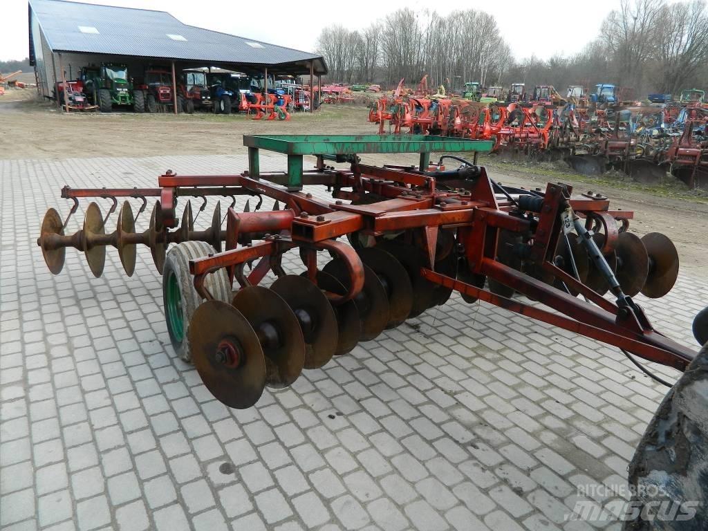 Kverneland 2*16 Schijveneggen