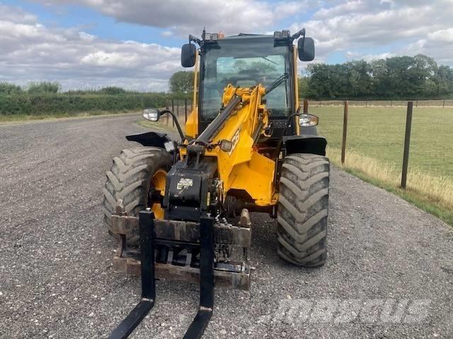 JCB TM 320 S Verreikers voor landbouw