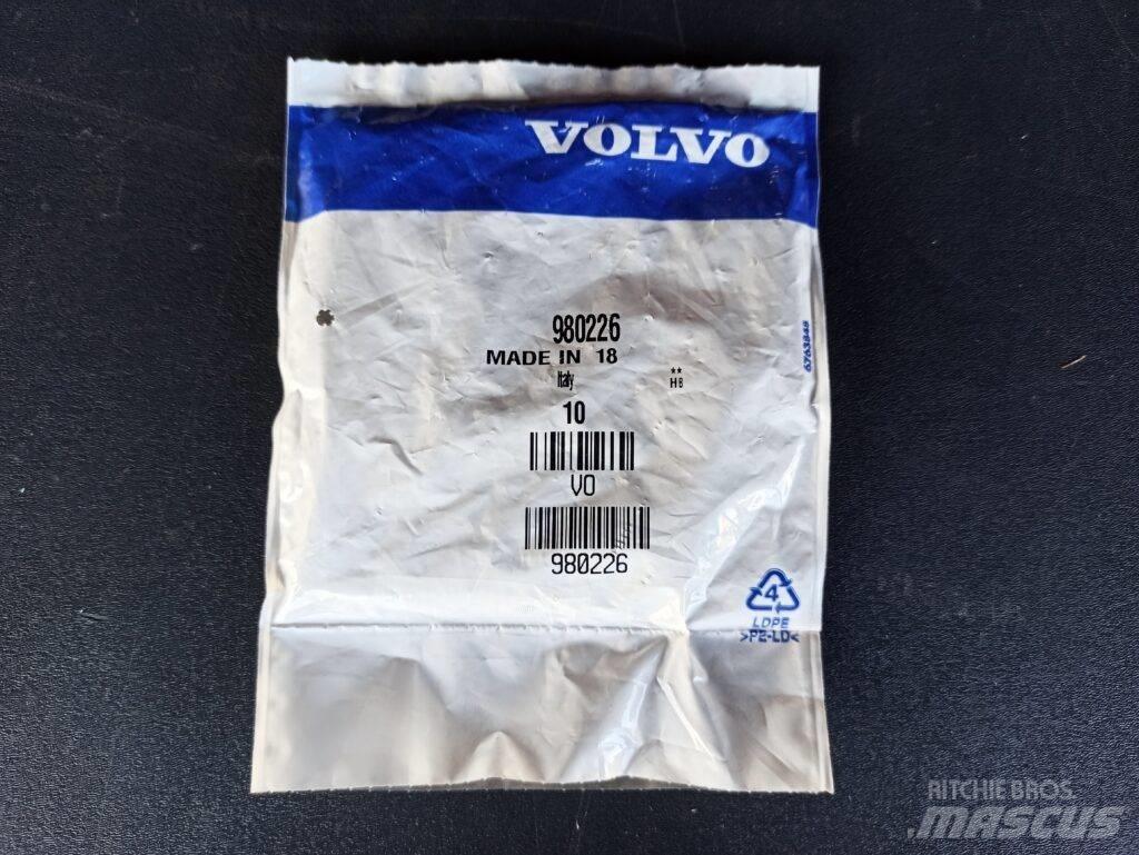 Volvo STUD 980226 Transport - Anderen
