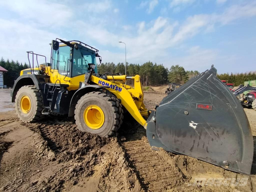 Komatsu WA 380-8 Wielladers