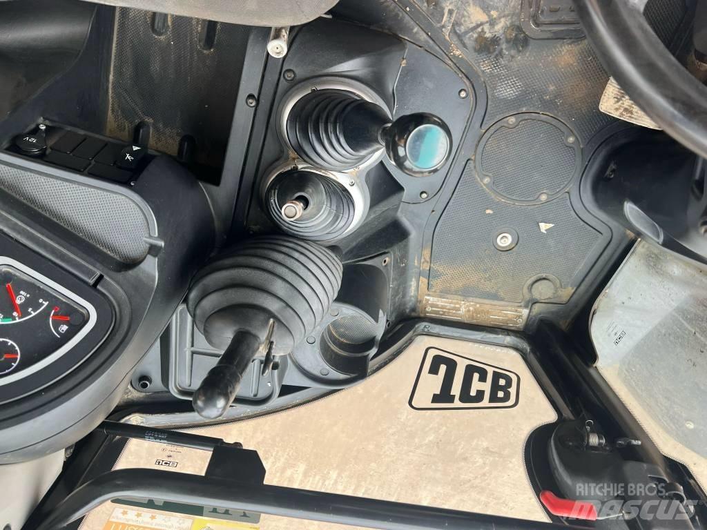 JCB 3 CX Graaf-laadcombinaties