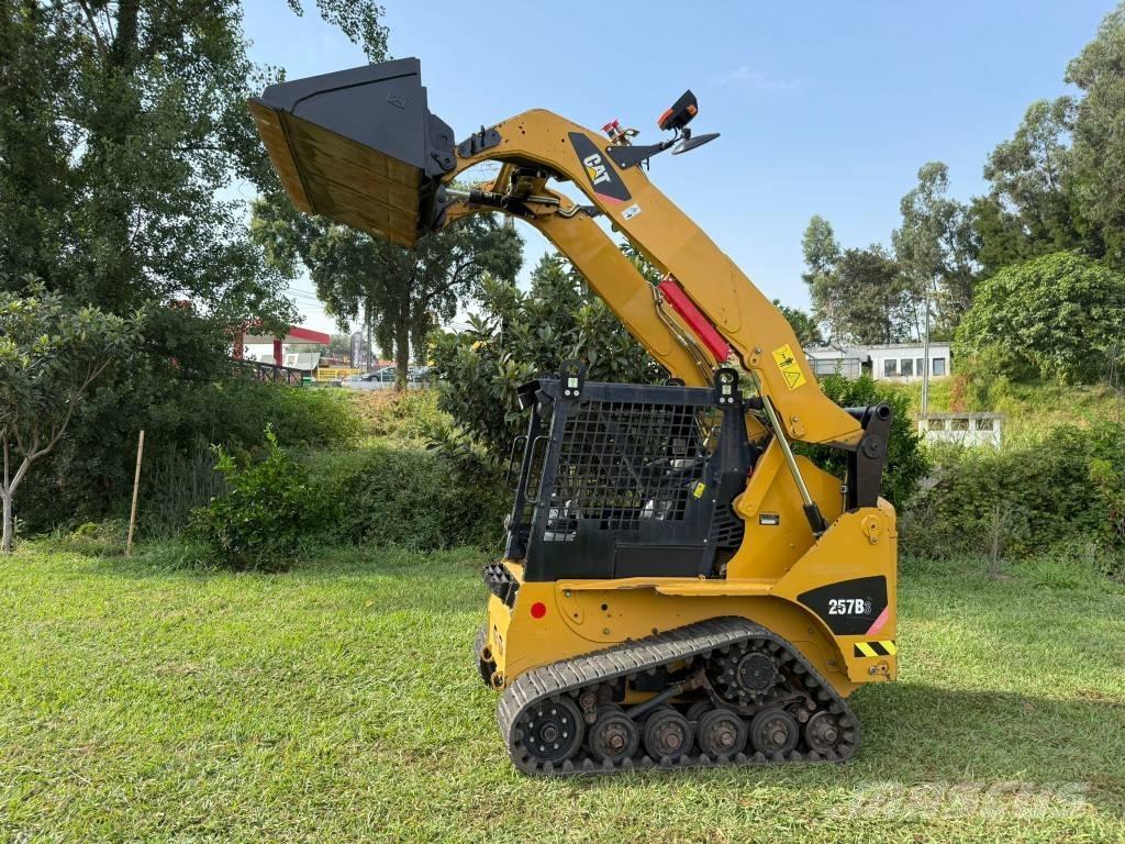 CAT 257 B Rupsladers