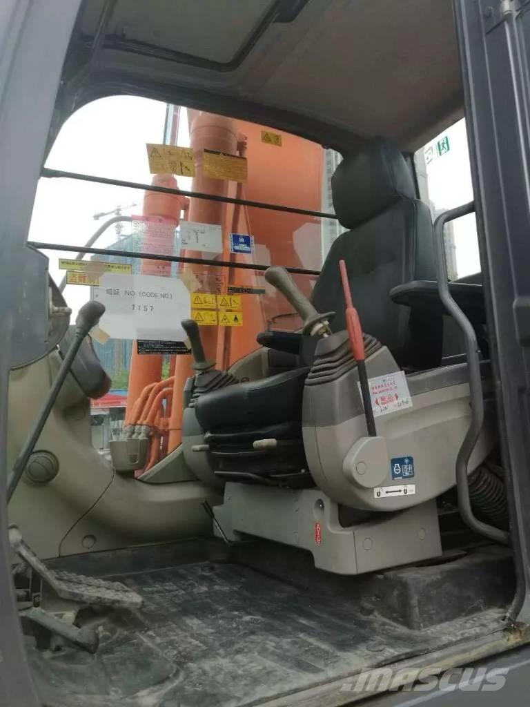 Hitachi zx200 Rupsgraafmachines