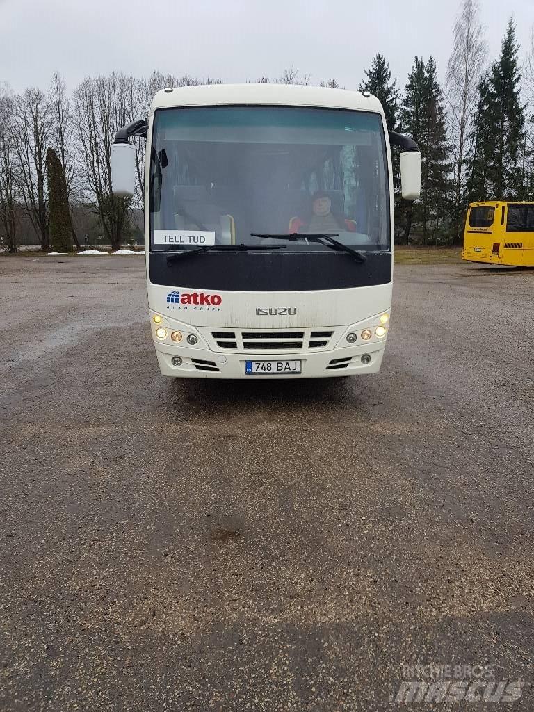 Isuzu Turquoise Intercitybussen