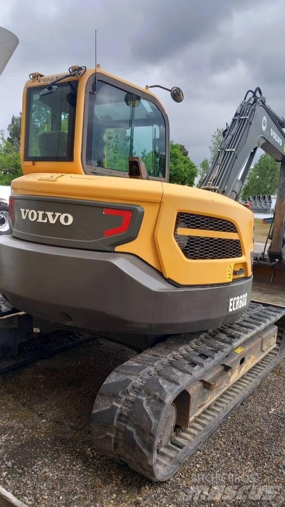 Volvo ECR 88 D Rupsgraafmachines