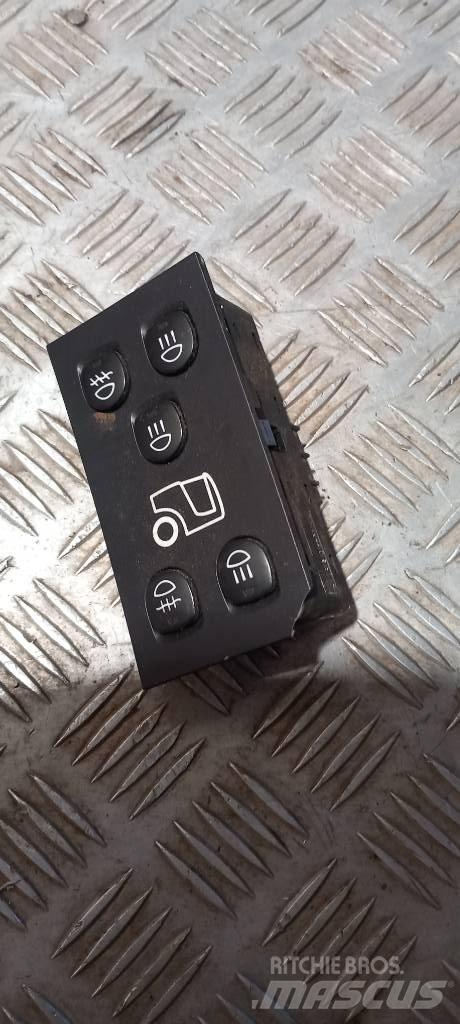 Scania R 440.    2091754 Cabine en interieur