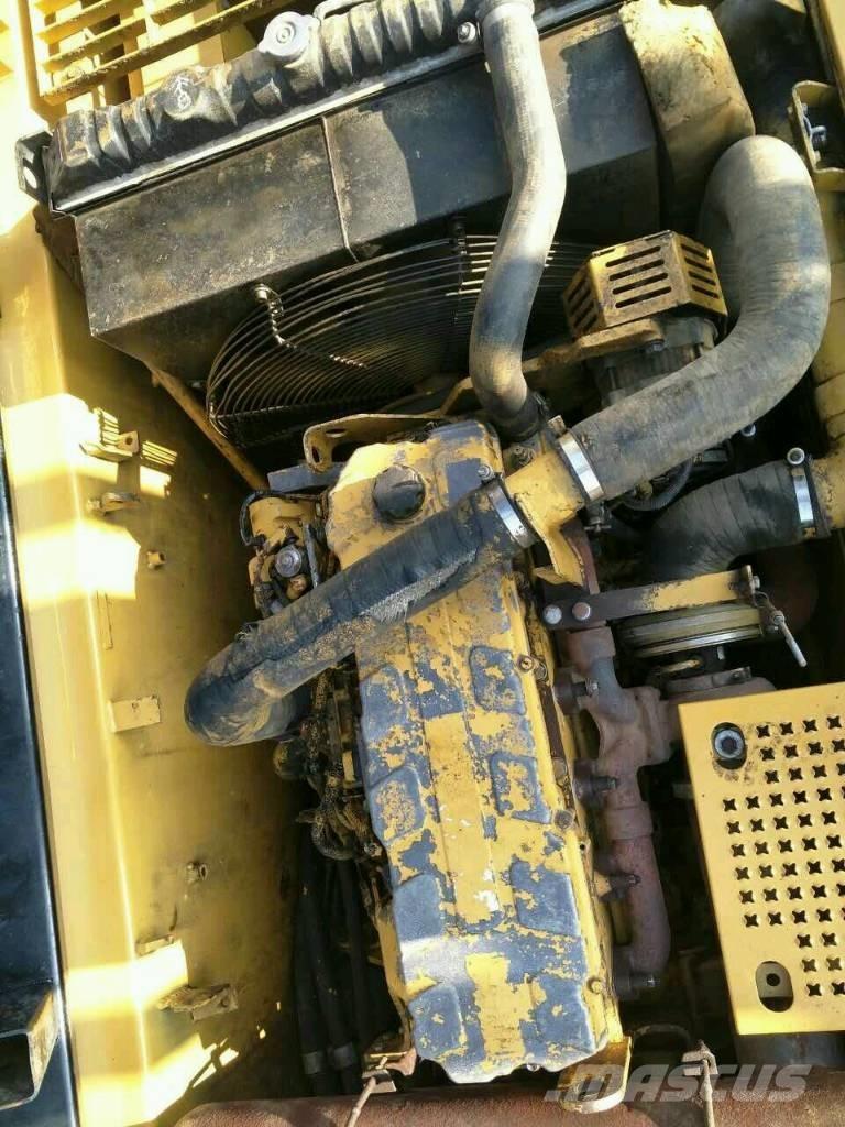 CAT 330 C Rupsgraafmachines