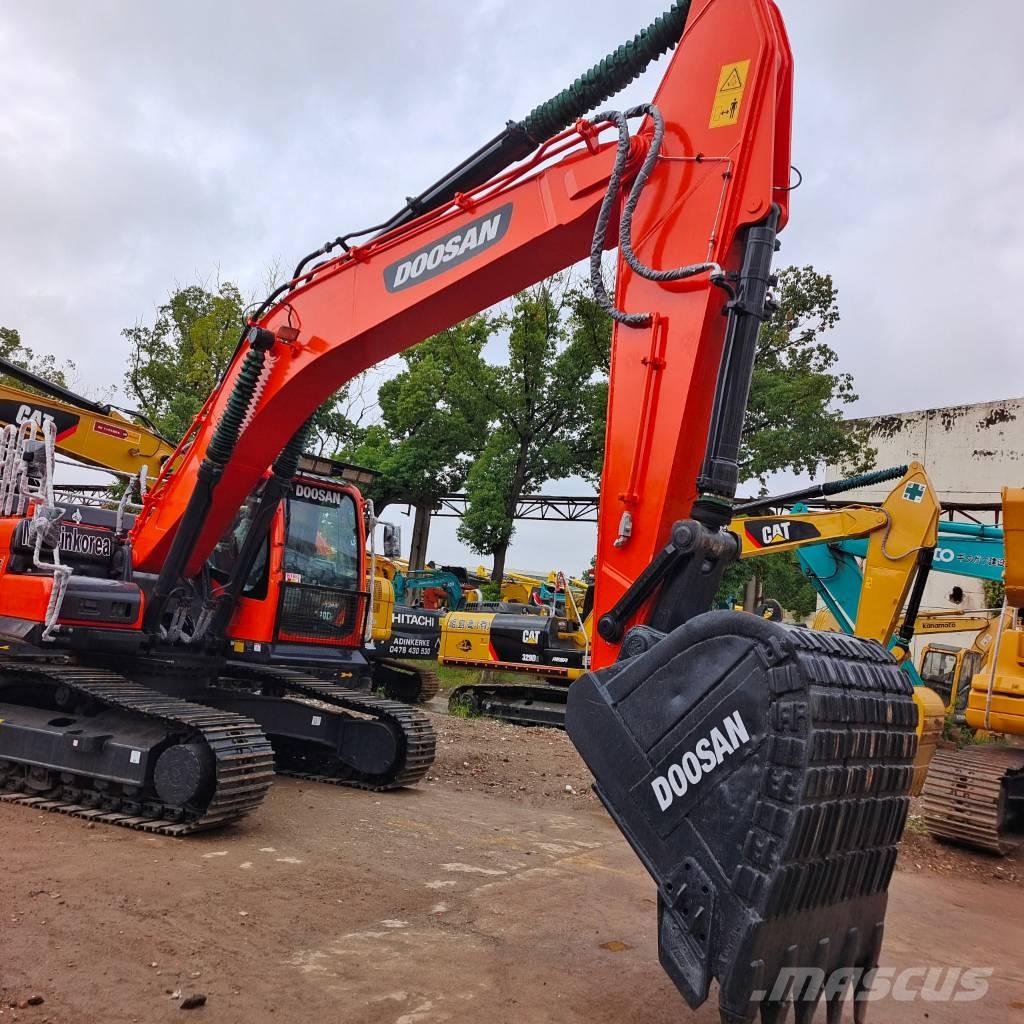 Doosan DX 300LC-9C Rupsgraafmachines