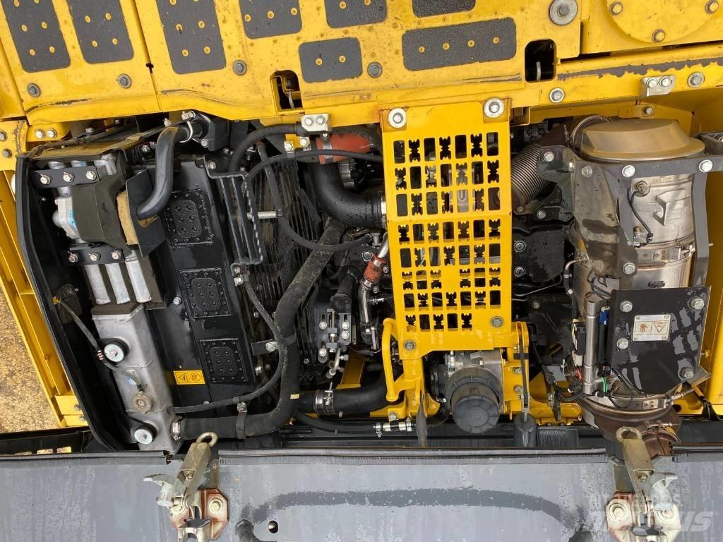 Komatsu PC240LC-10 Graafmachines Long Reach