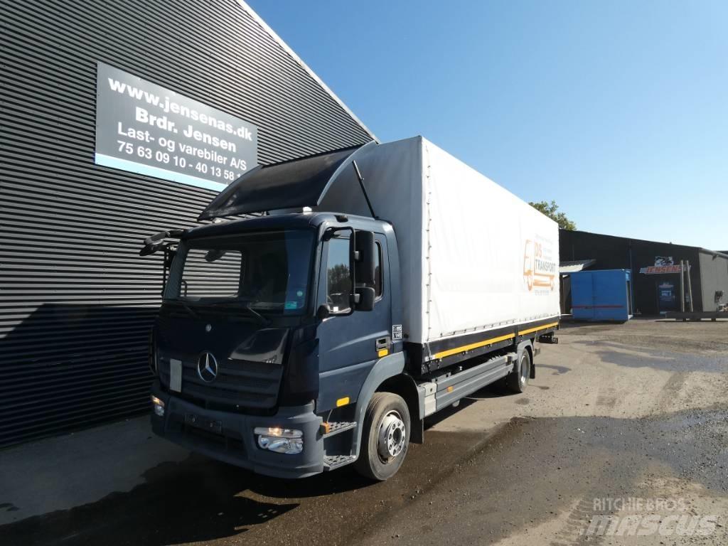 Mercedes-Benz Atego Schuifzeilopbouw
