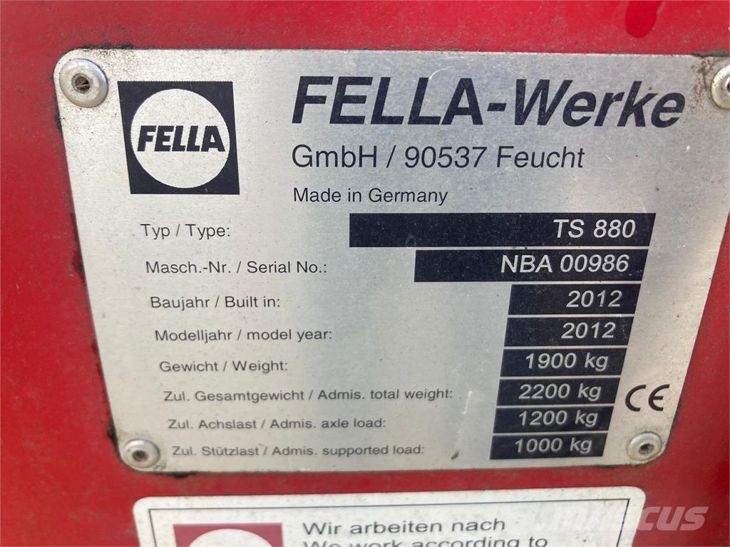 Fella TS 880 HARK Schudders