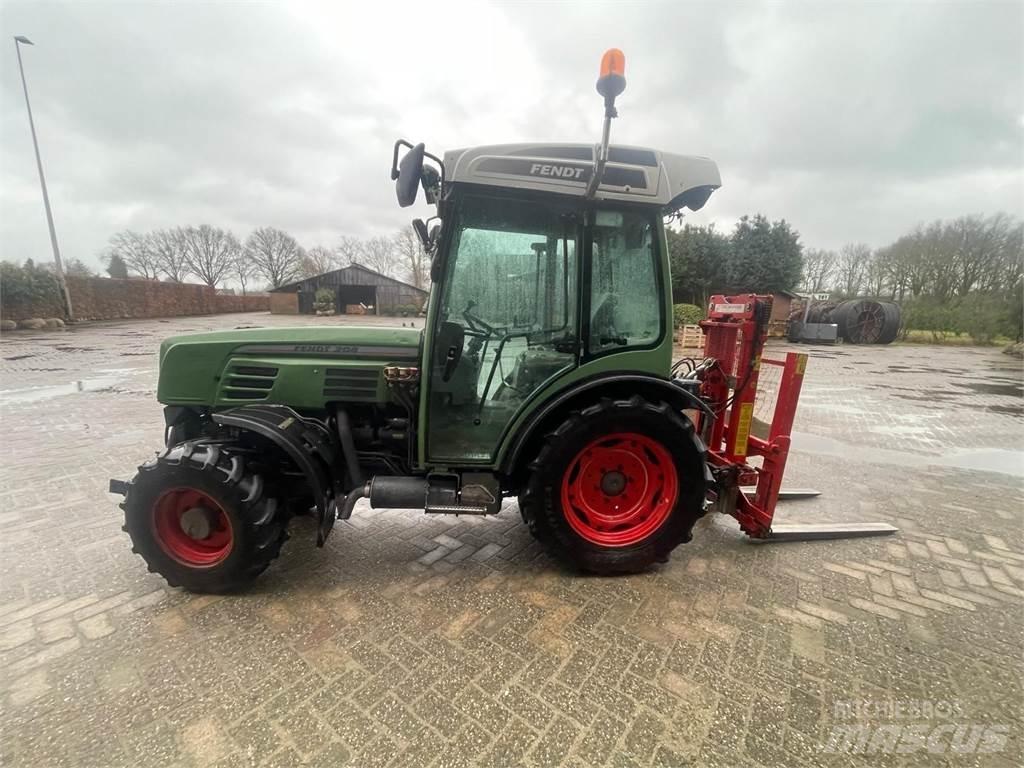 Fendt 208V Tractoren