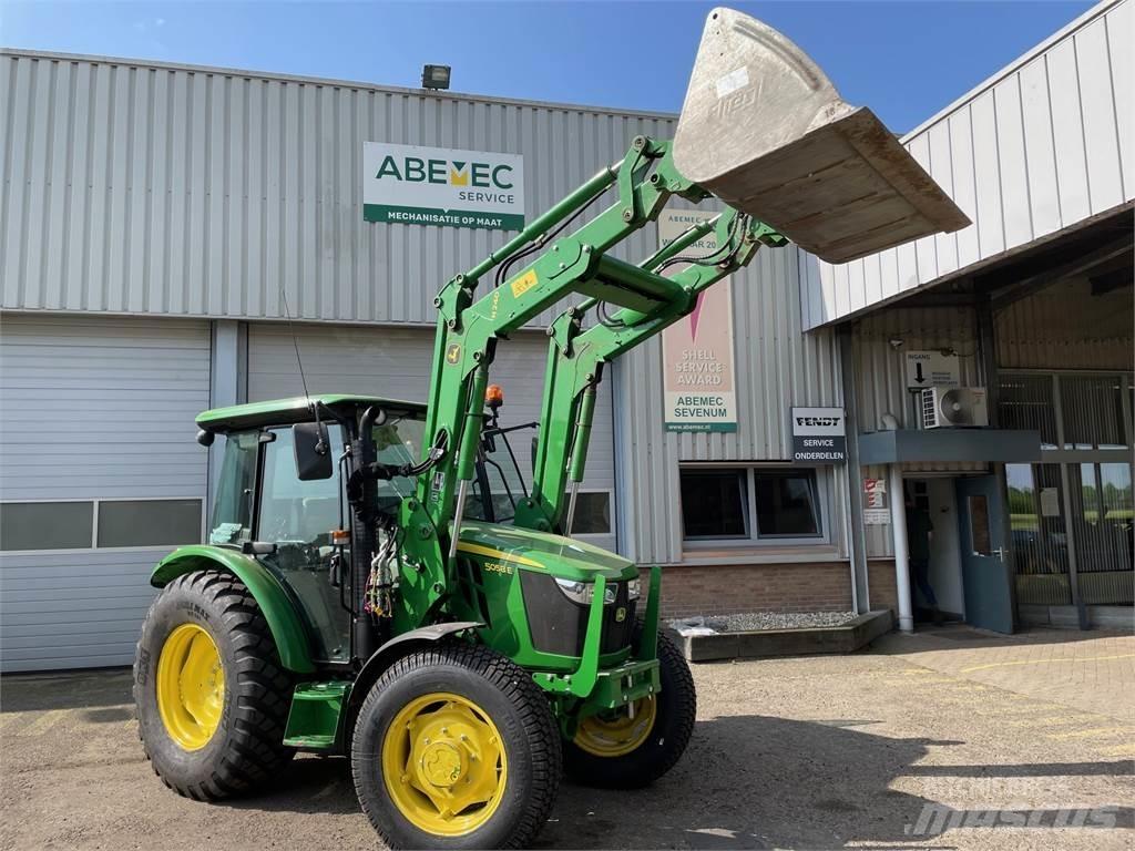 John Deere 5058 Tractoren