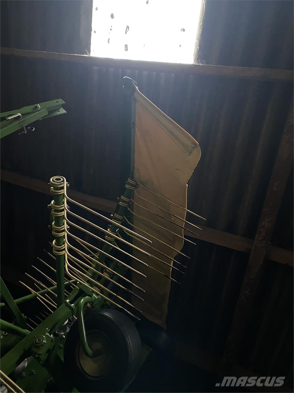 Krone Swadro 807 Schudders