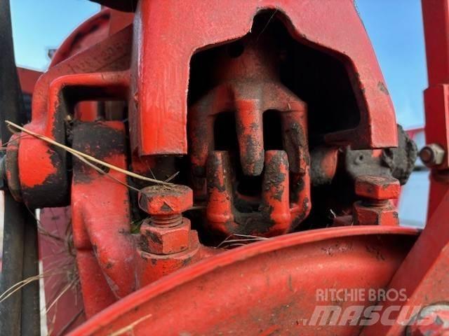 Kuhn GF 10601 TO Schudders