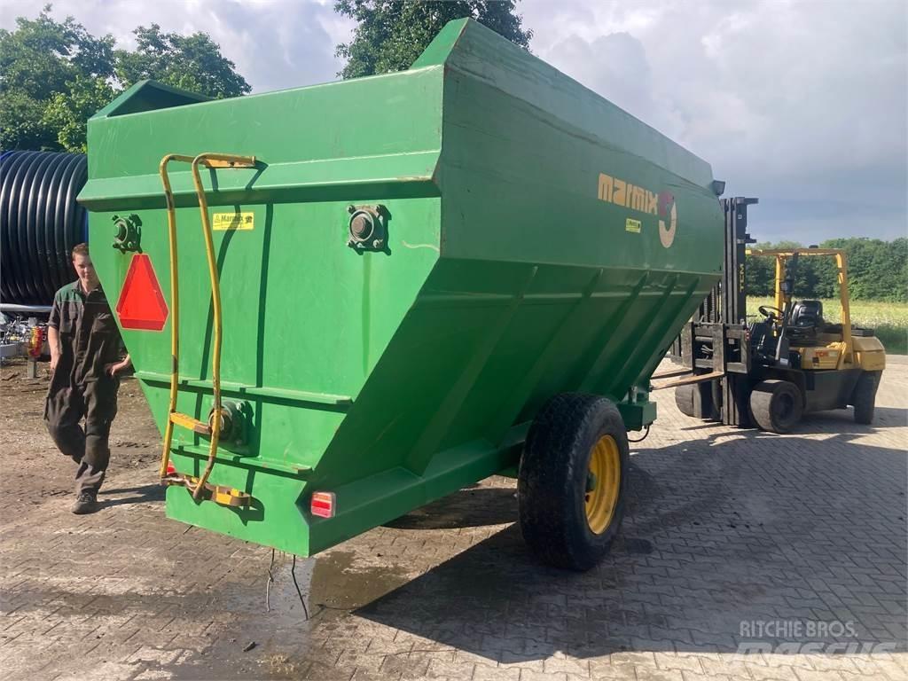 Marmix 15 m3 Mengvoedermachines