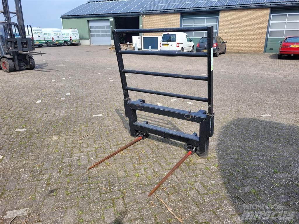 Merlo Balenprikker Overige laad- en graafmachines