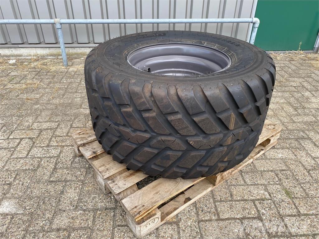 Nokian  Banden, wielen en velgen
