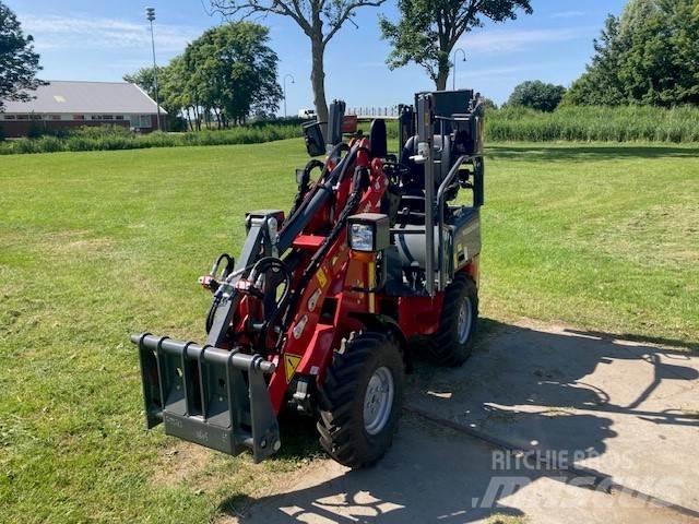 Weidemann 1140 Voorladers en gravers