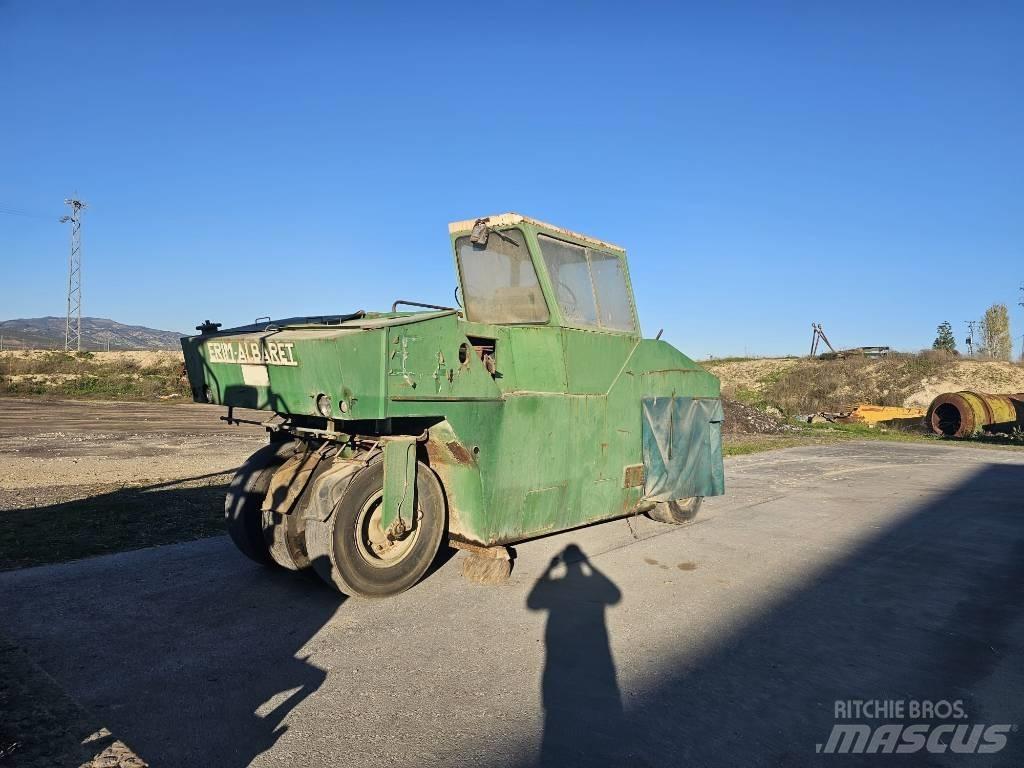 Corinsa 12/22 Grondverdichtingsmachines