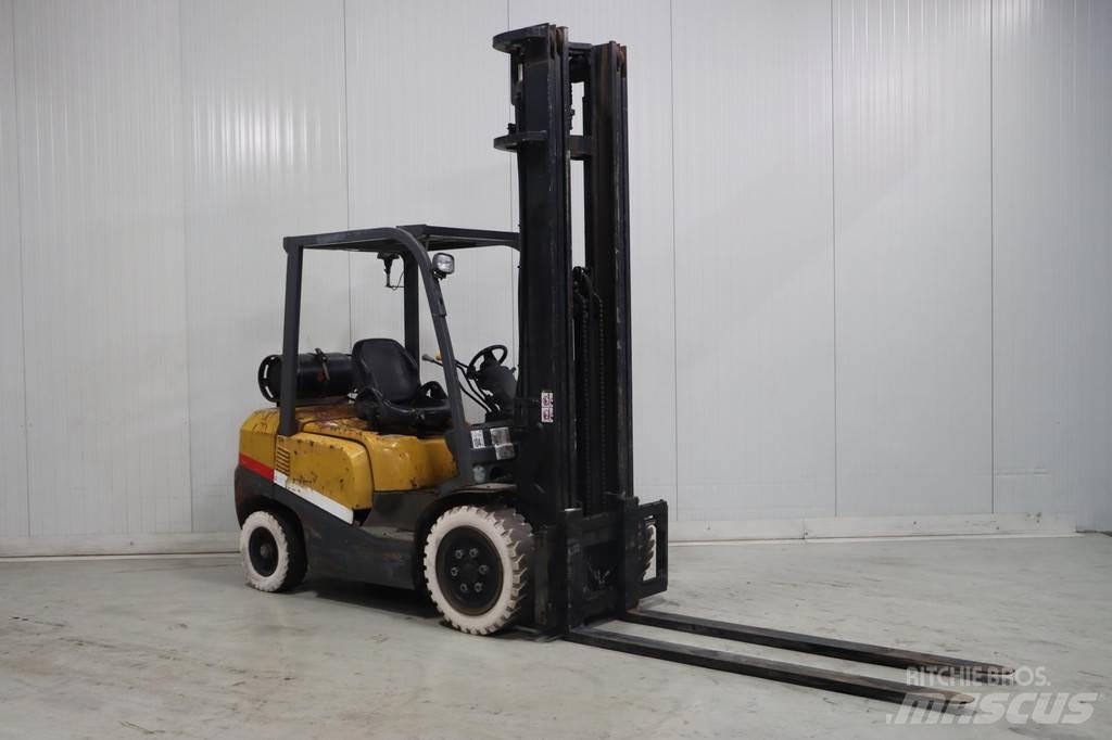 TCM FG30T3 LPG heftrucks