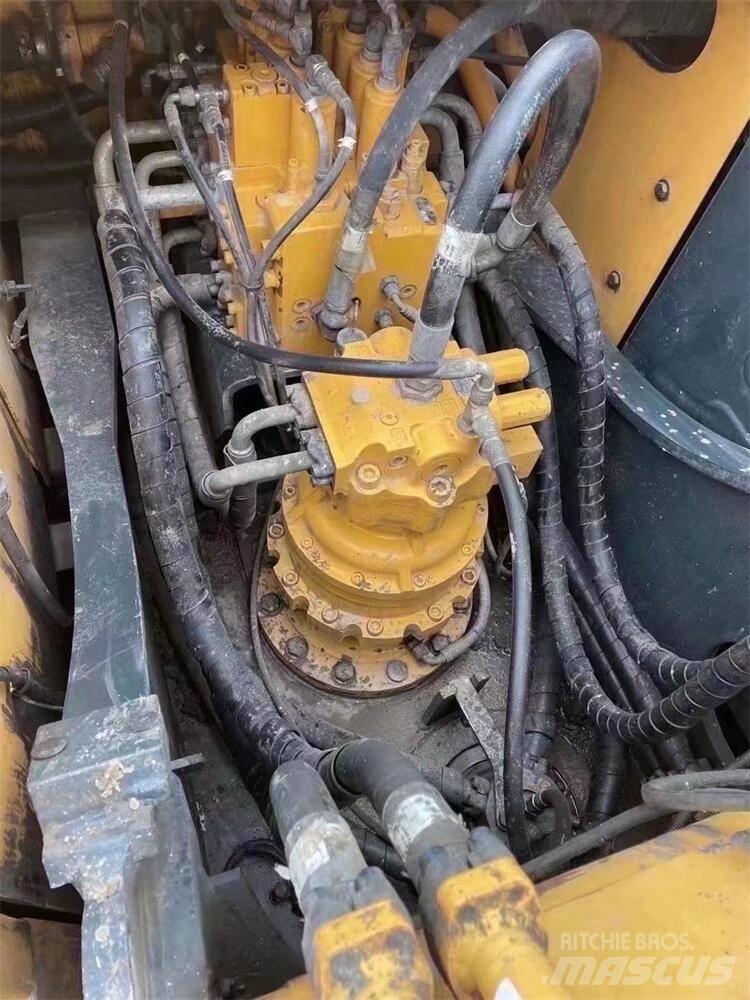 Hyundai R215VS Wielgraafmachines