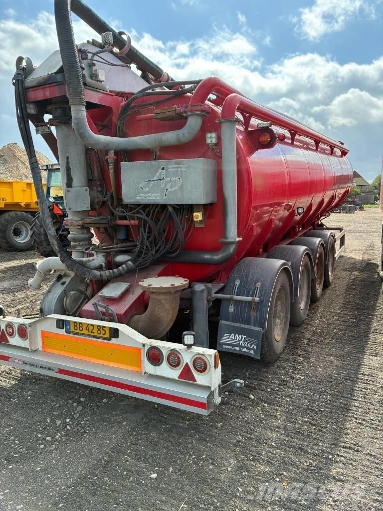 AMT AP gylletrailer Tankopleggers