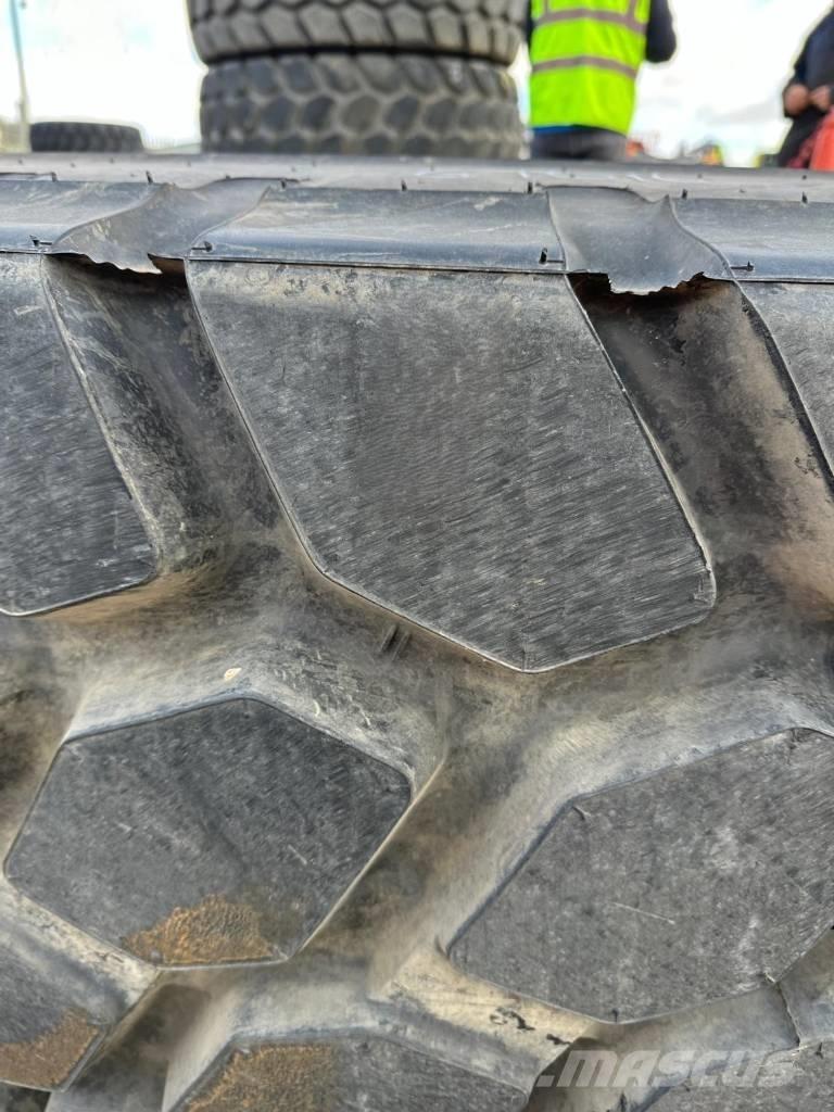 Bridgestone 26.5R25 Banden, wielen en velgen