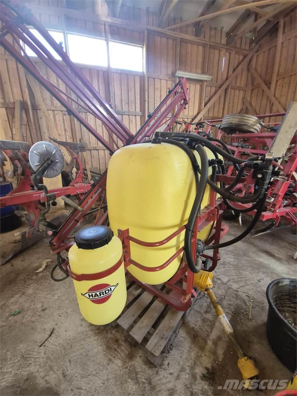 Hardi 600/11 Getrokken spuitmachines