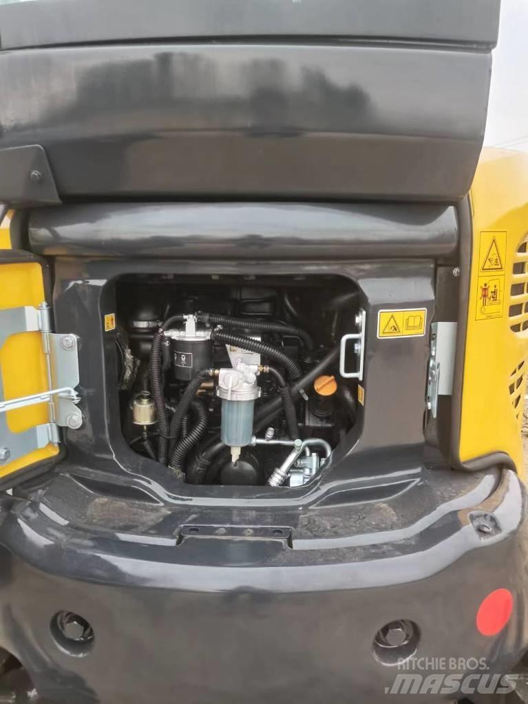 Komatsu PC 35 Minigraafmachines < 7t
