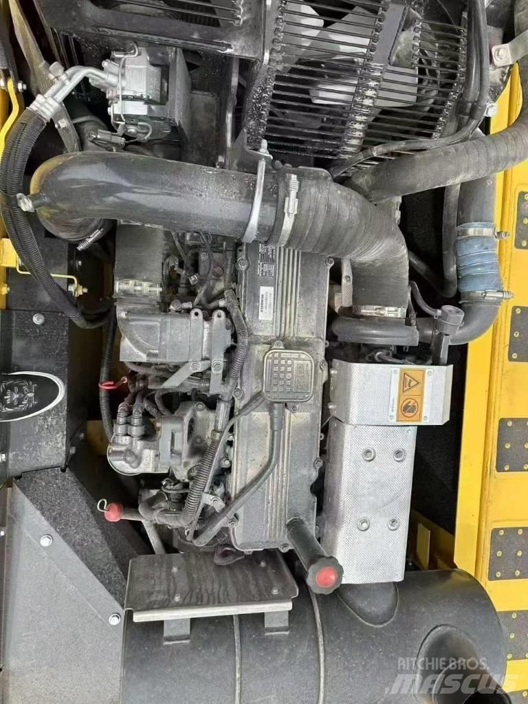 Komatsu 360-8MO Rupsgraafmachines