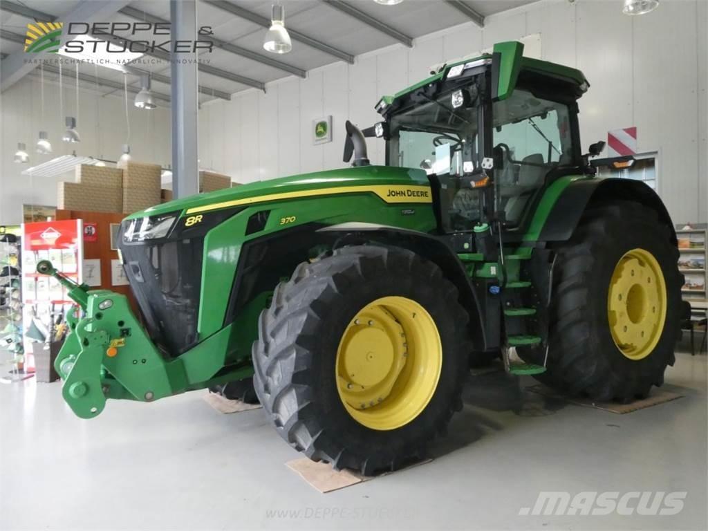 John Deere 8R 370 Tractoren