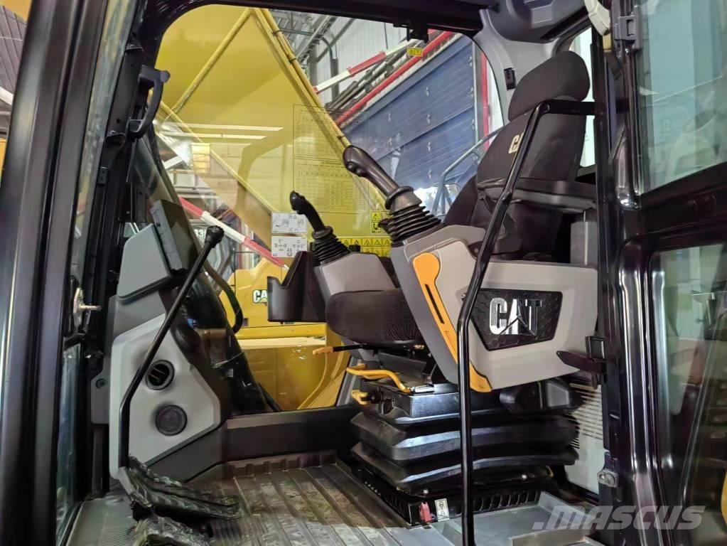 CAT 320 Rupsgraafmachines