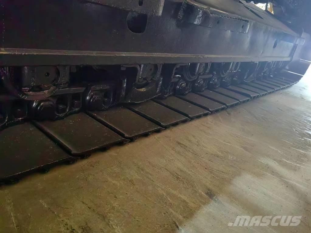 CAT 320 Rupsgraafmachines