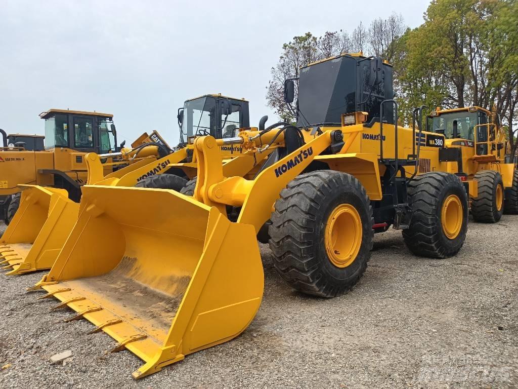 Komatsu WA 380 Wielladers