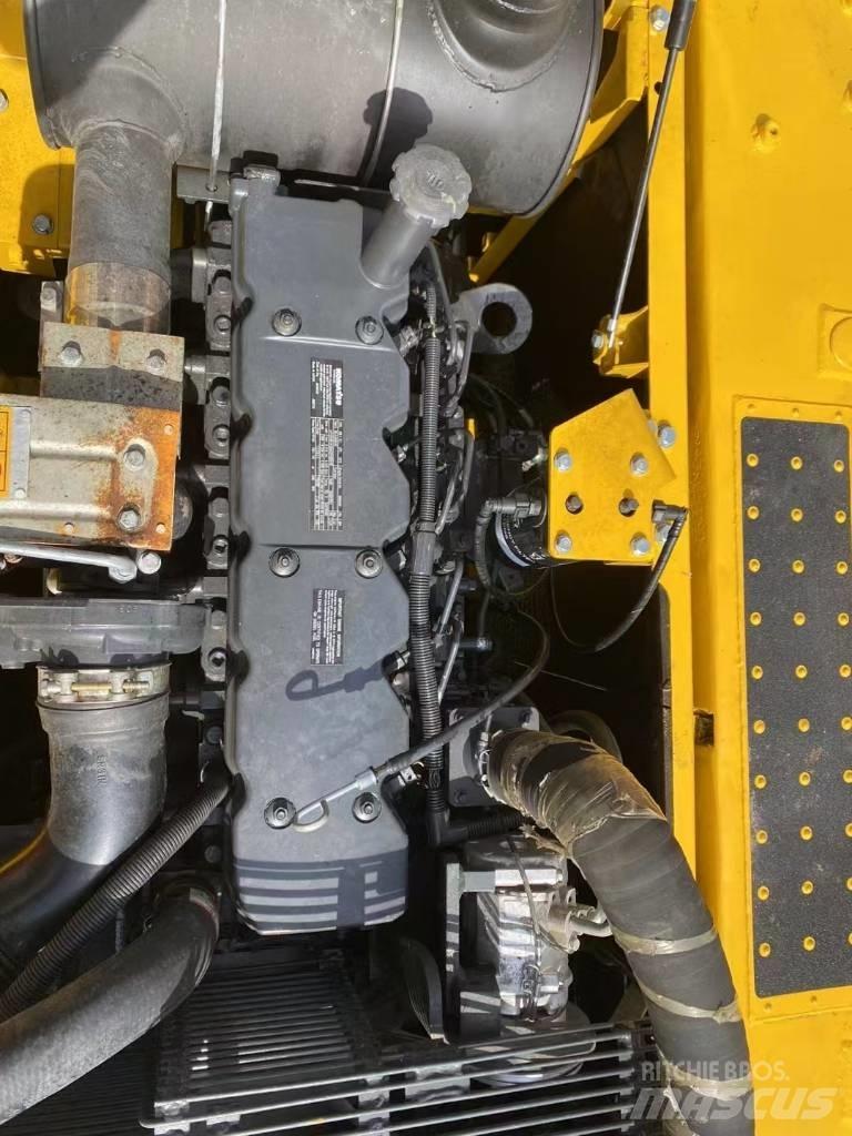 Komatsu 200-8 Rupsgraafmachines