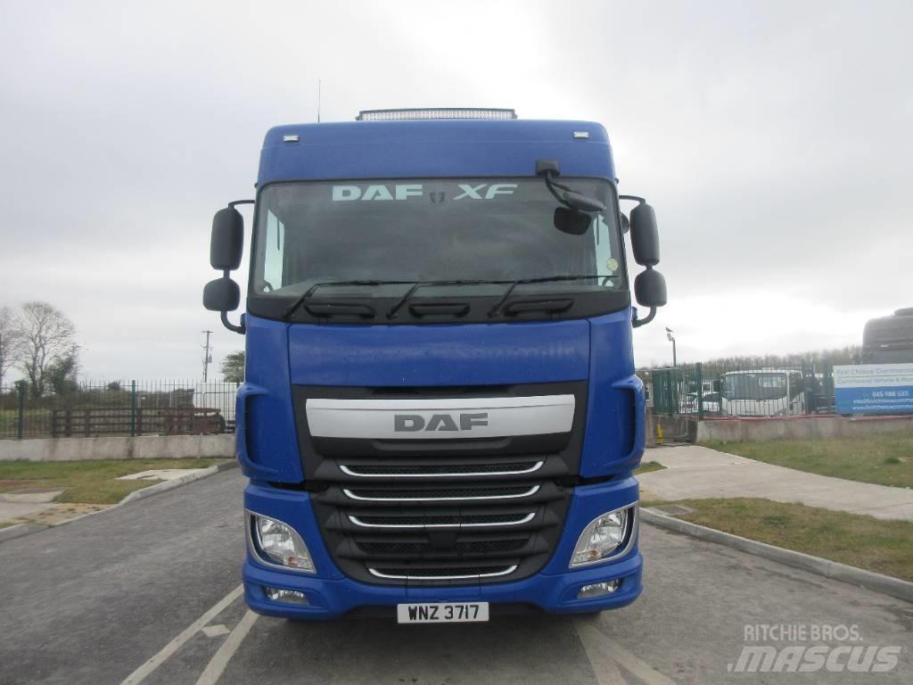 DAF XF105.460 Trekkers