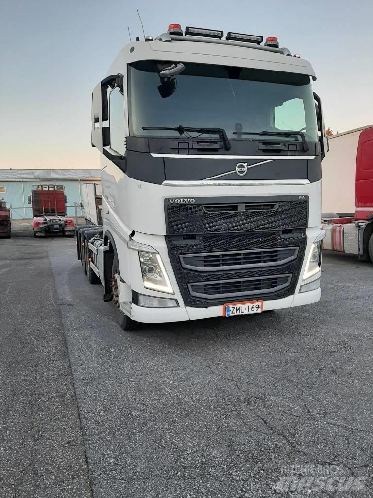 Volvo FH 13 Chassis met cabine