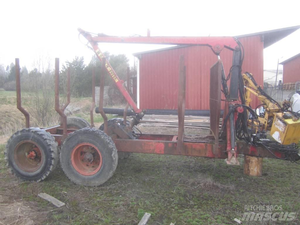 Patu 500 + Metsäkärry Bosbouwaanhangers