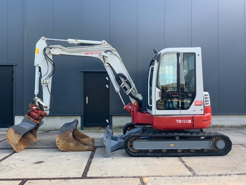 Takeuchi TB 153 FR Minigraafmachines < 7t