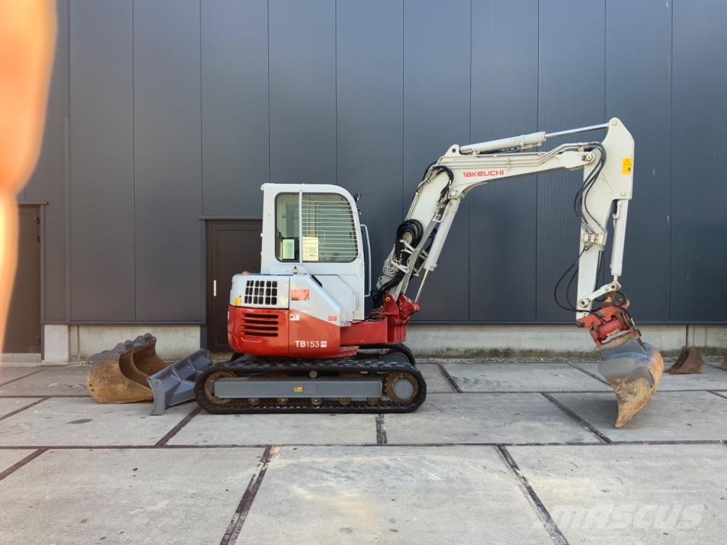 Takeuchi TB 153 FR Minigraafmachines < 7t