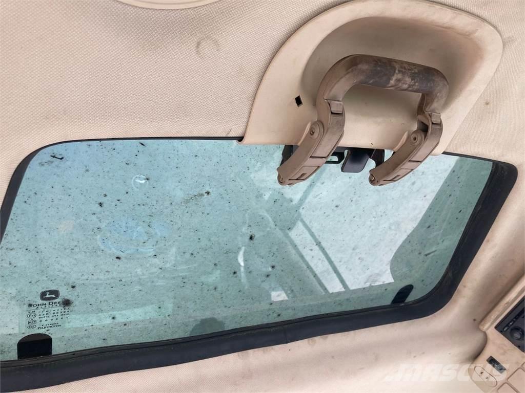 John Deere 6150R Tractoren