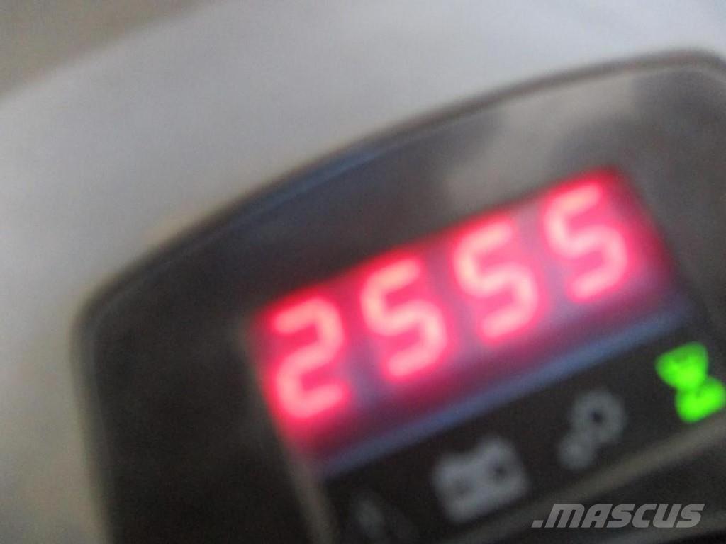 Toyota LPE250 Meerij pallettruck met platform