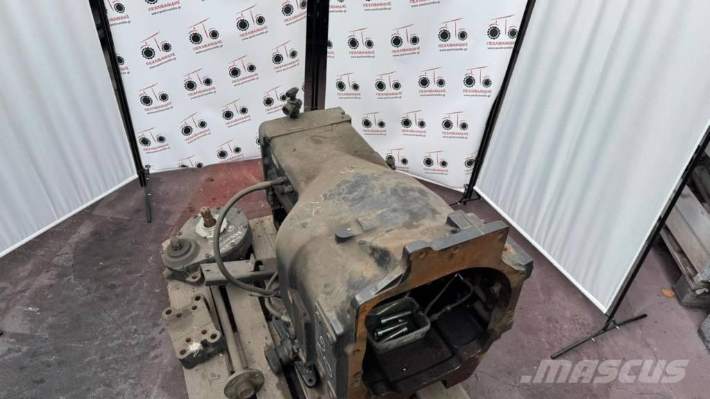 New Holland T 7 Transmissie